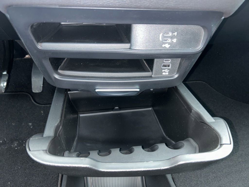 New 2026 Chrysler Pacifica Select image 39