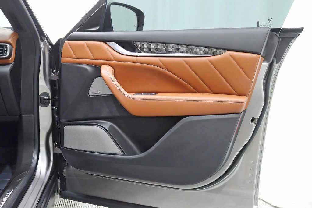 Used 2020 Maserati Levante GranSport image 34