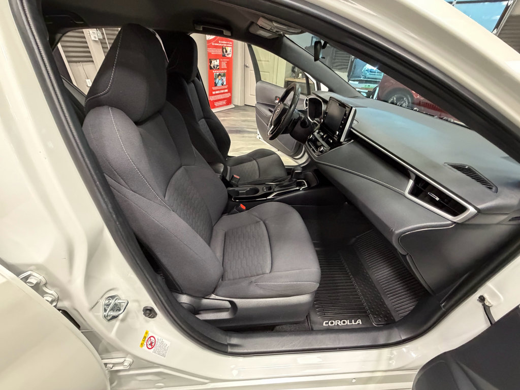 Used 2019 Toyota Corolla SE FWD image 37