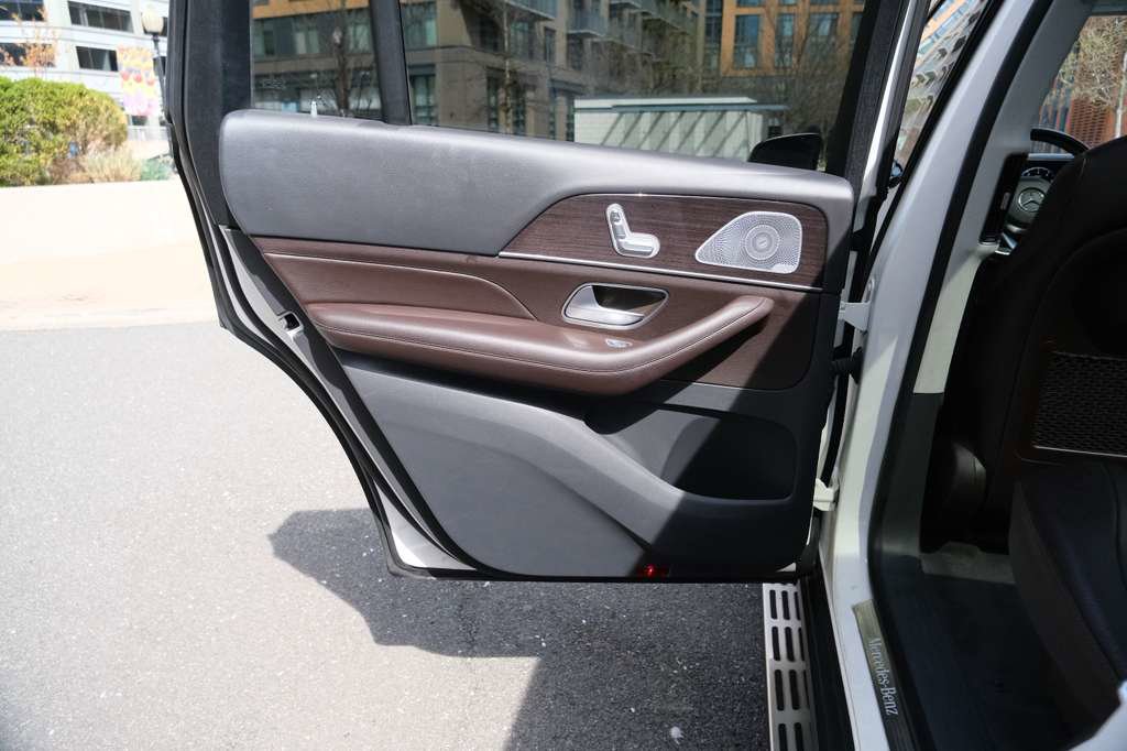 Used 2020 Mercedes-Benz GLS 580 4MATIC image 20