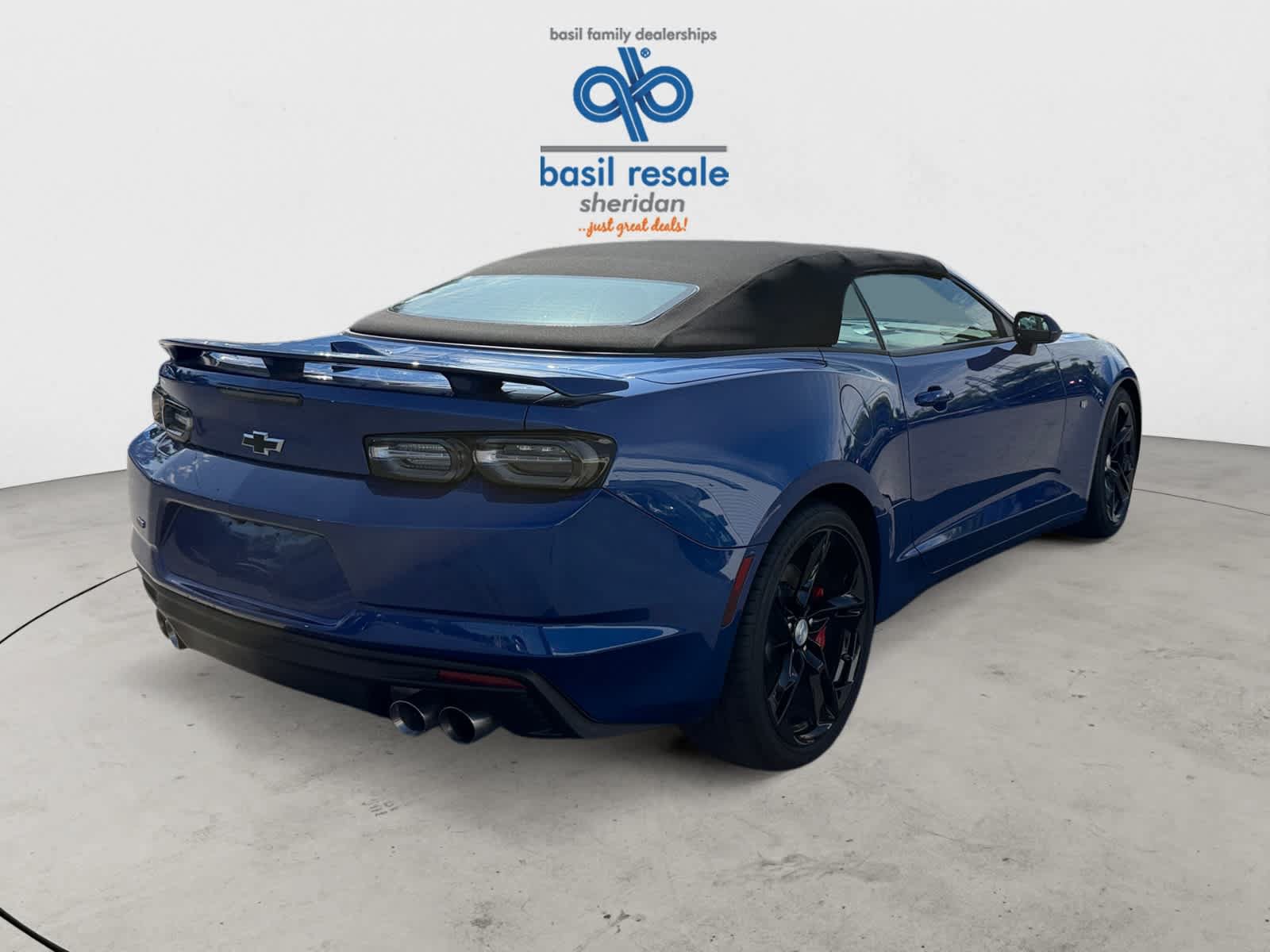 Used 2022 Chevrolet Camaro SS RWD image 7