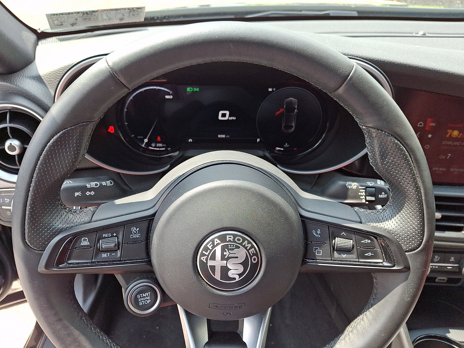 Used 2024 Alfa Romeo Giulia Ti w/ Performance Driving Package AWD/4WD image 22
