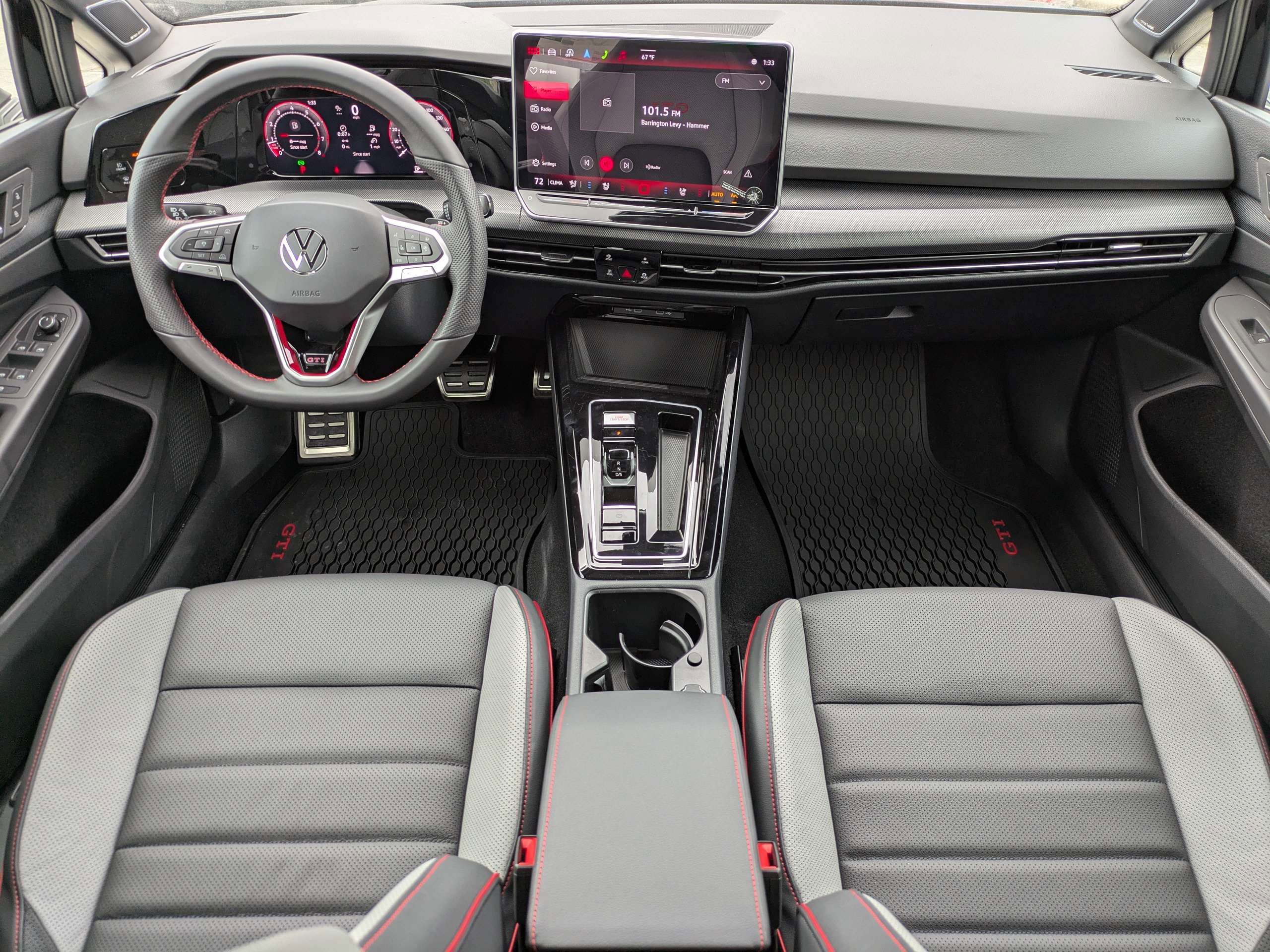 New 2026 Volkswagen GTI SE FWD image 15
