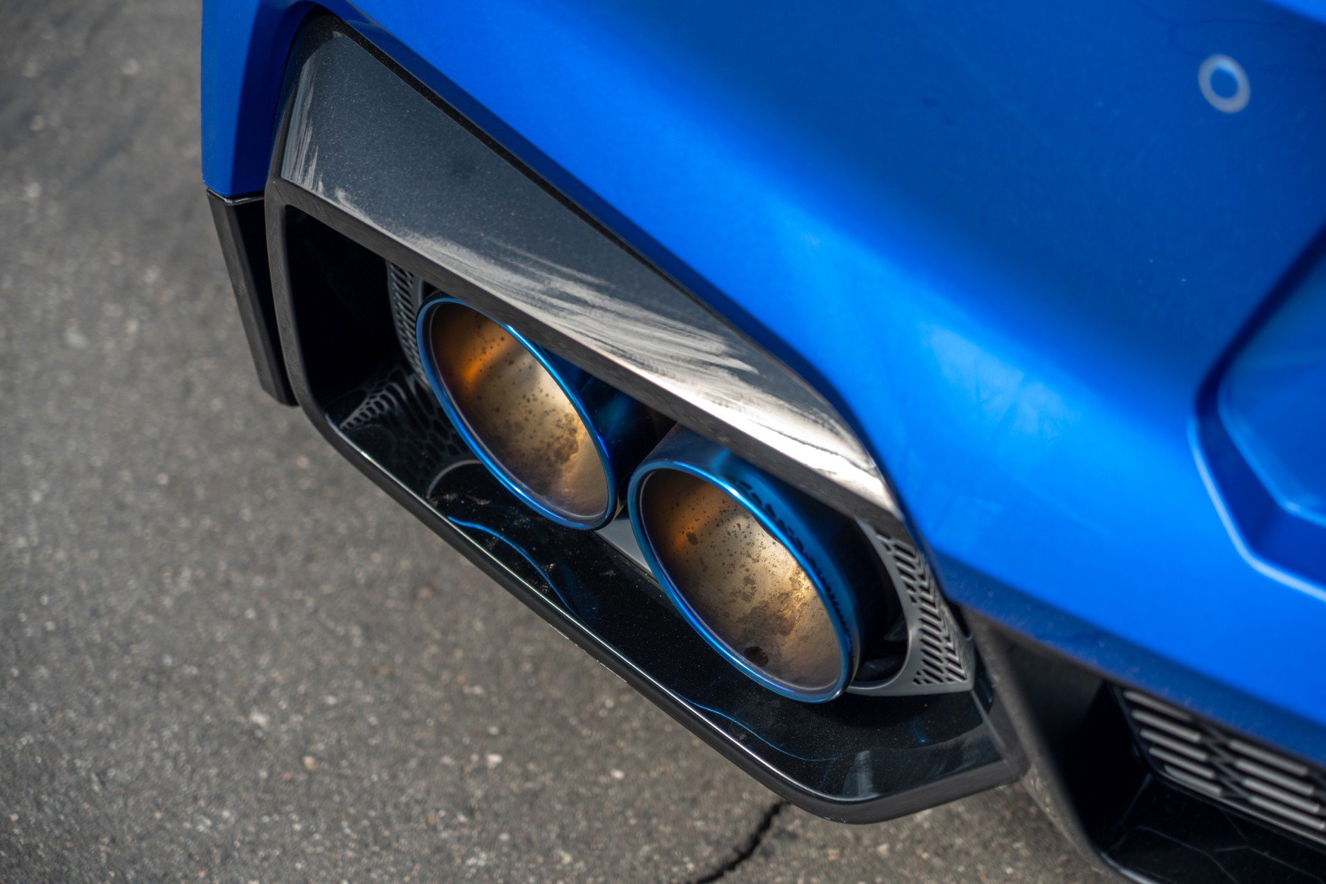 Used 2024 Nissan GT-R w/ Floor Mat Package image 30