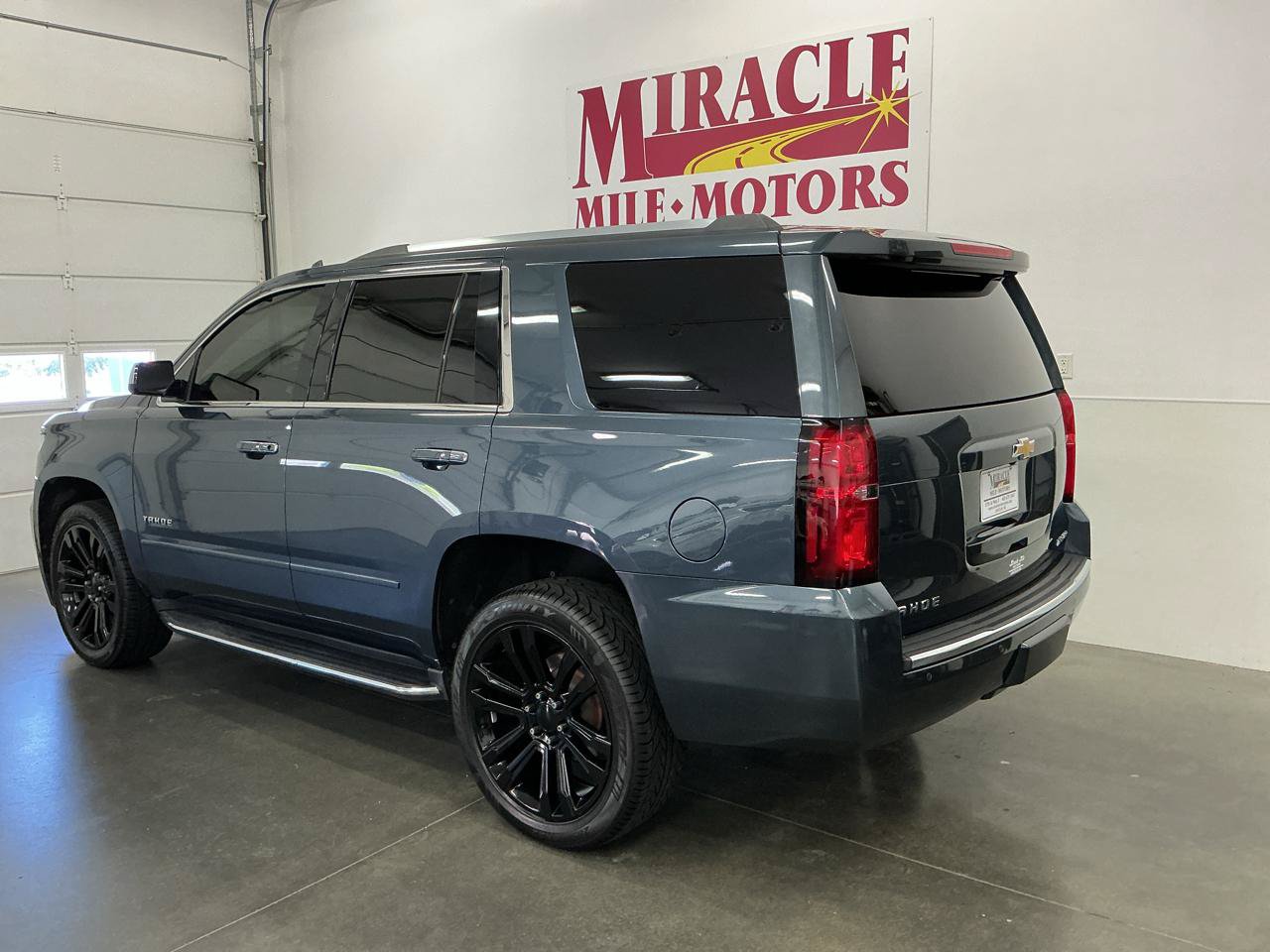 Used 2019 Chevrolet Tahoe Premier AWD/4WD image 31