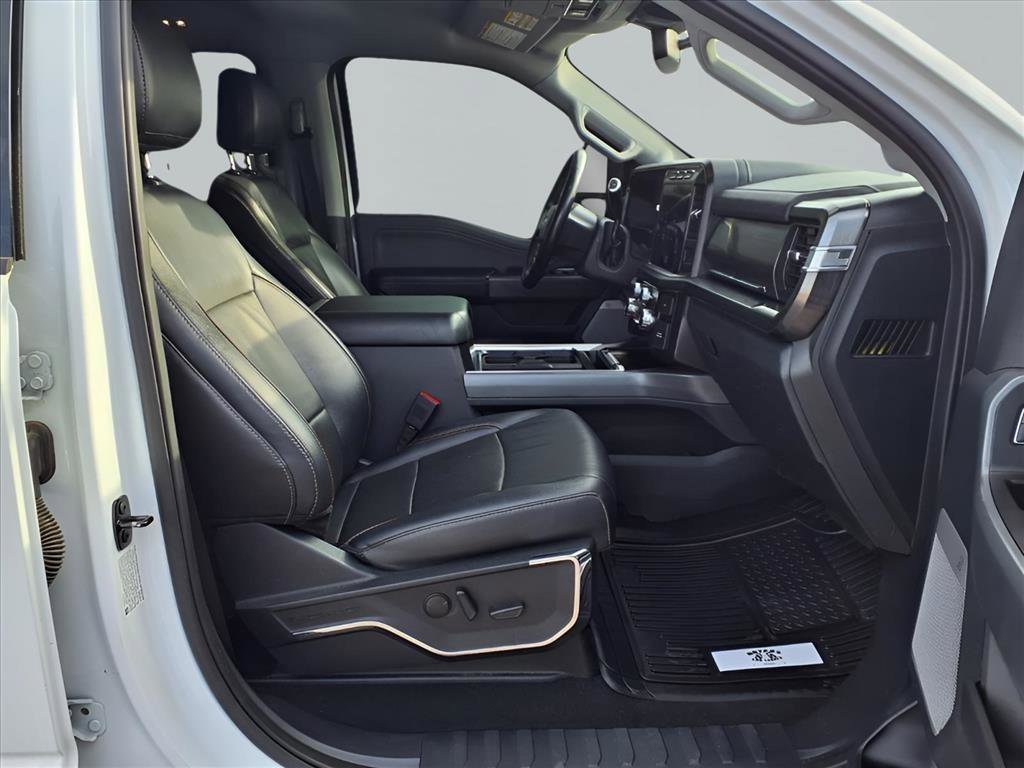 Used 2024 Ford F250 Lariat image 14