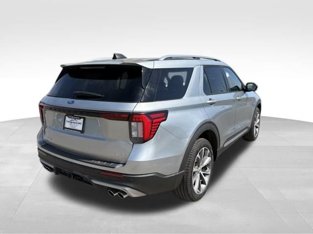 Used 2025 Ford Explorer Platinum w/ Ultimate Package AWD/4WD image 2