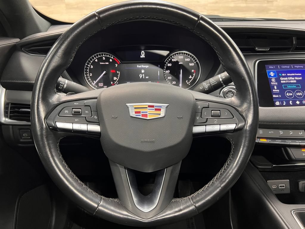 Used 2021 Cadillac XT4 Premium Luxury AWD/4WD image 10