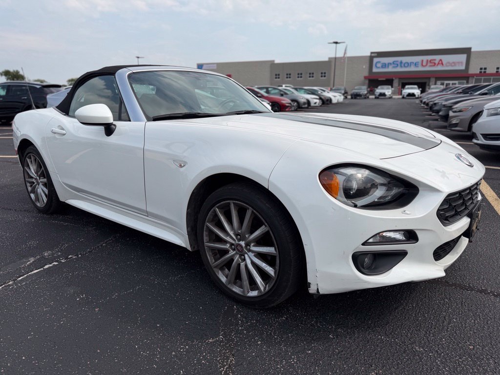 Used 2019 FIAT 124 Spider Lusso w/ Convenience Group RWD image 1