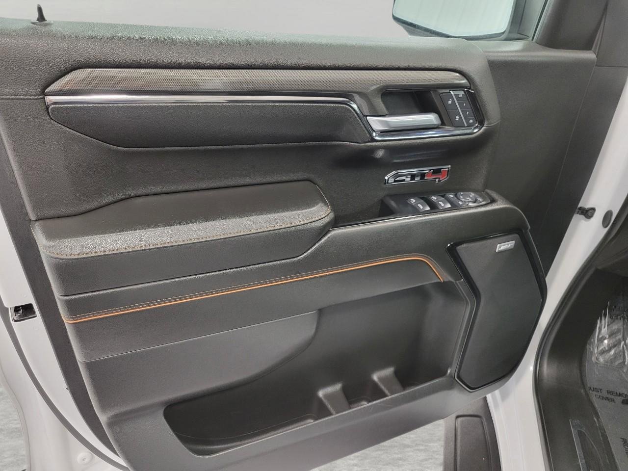 Certified 2024 GMC Sierra 1500 AT4 w/ AT4 Carbonpro Edition AWD/4WD image 26