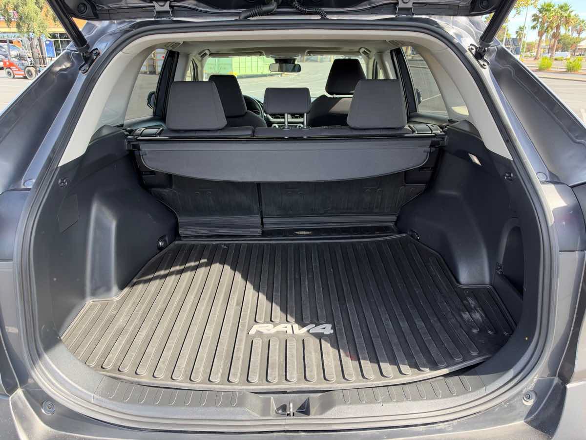 Used 2023 Toyota RAV4 XLE w/ Convenience Package AWD/4WD image 25