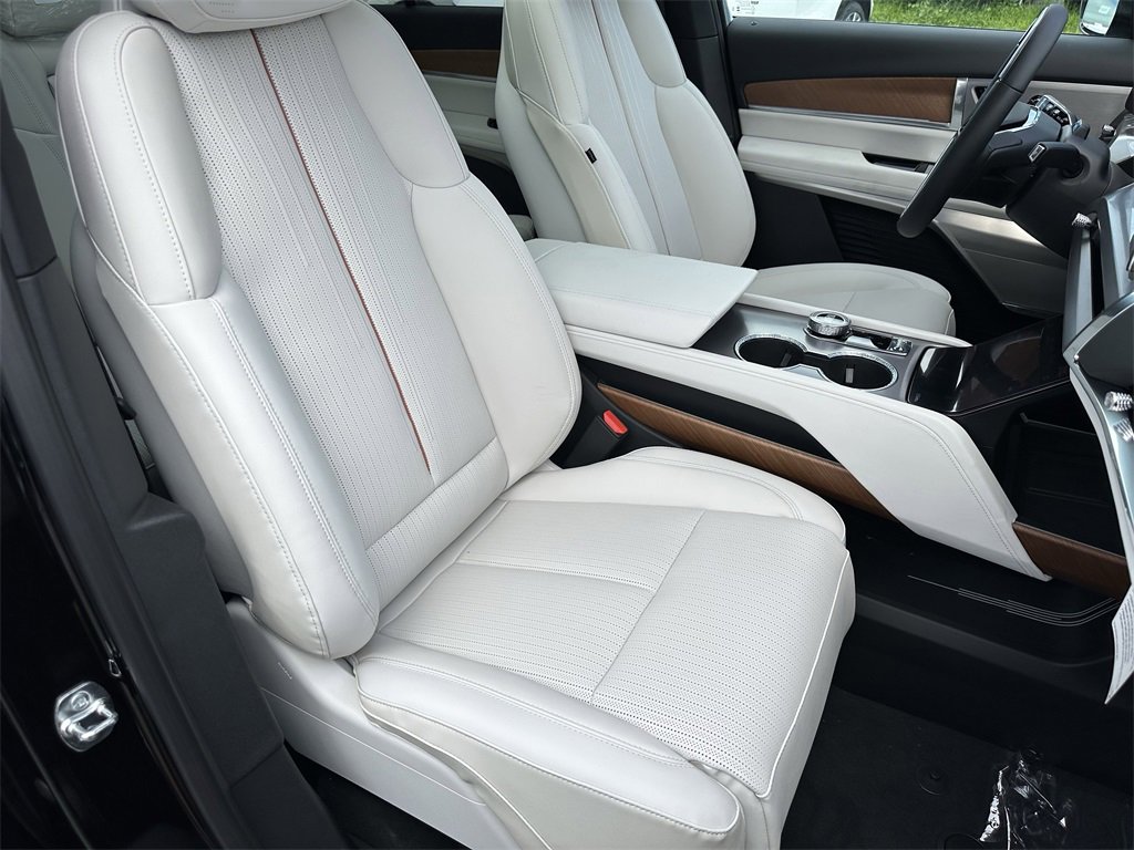 New 2026 Cadillac Vistiq Sport image 31