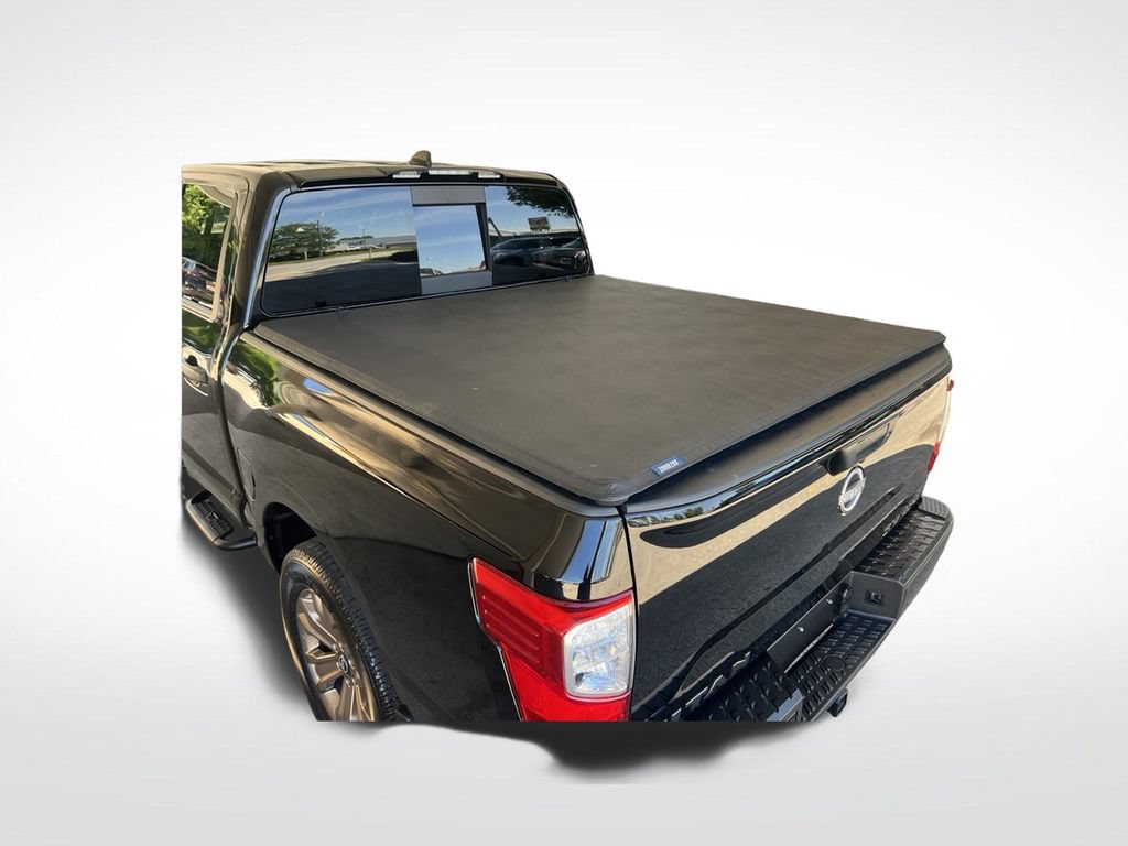 Certified 2024 Nissan Titan SV w/ SV Bronze Edition Package AWD/4WD image 31