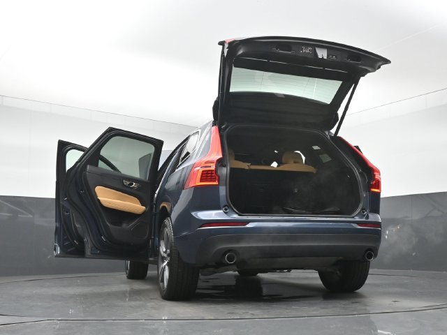 Used 2020 Volvo XC60 T6 Momentum w/ Protection Package Premier AWD/4WD image 52