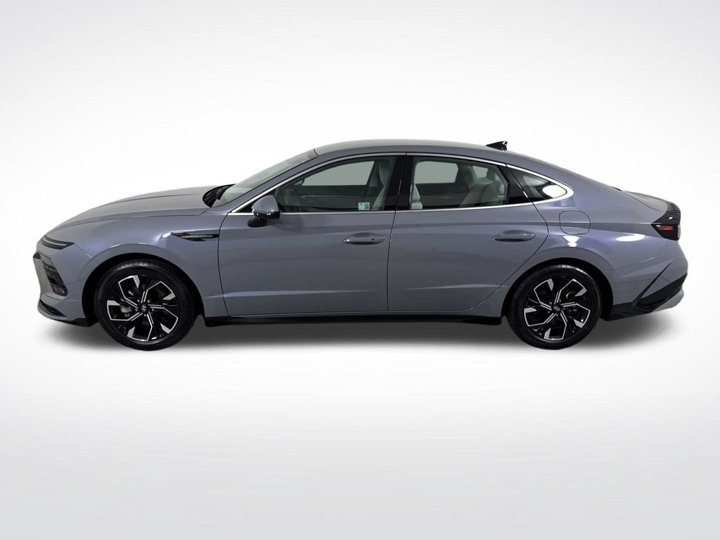 Used 2024 Hyundai Sonata SEL FWD image 8