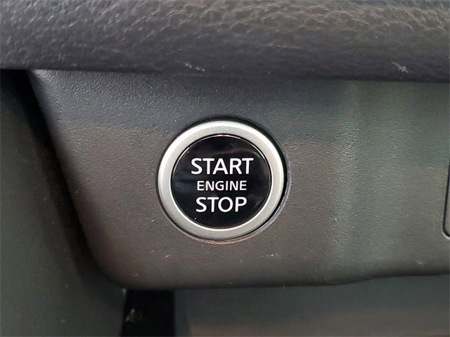 Used 2023 Nissan Rogue SV w/ SV Premium B Package image 31