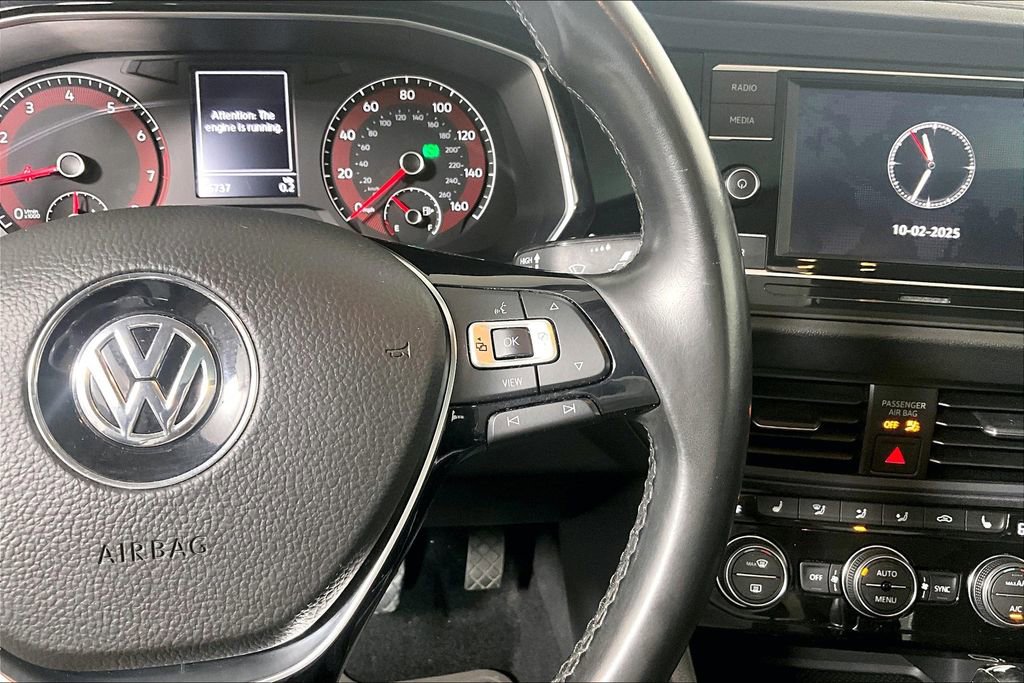 Used 2019 Volkswagen Jetta SE image 18