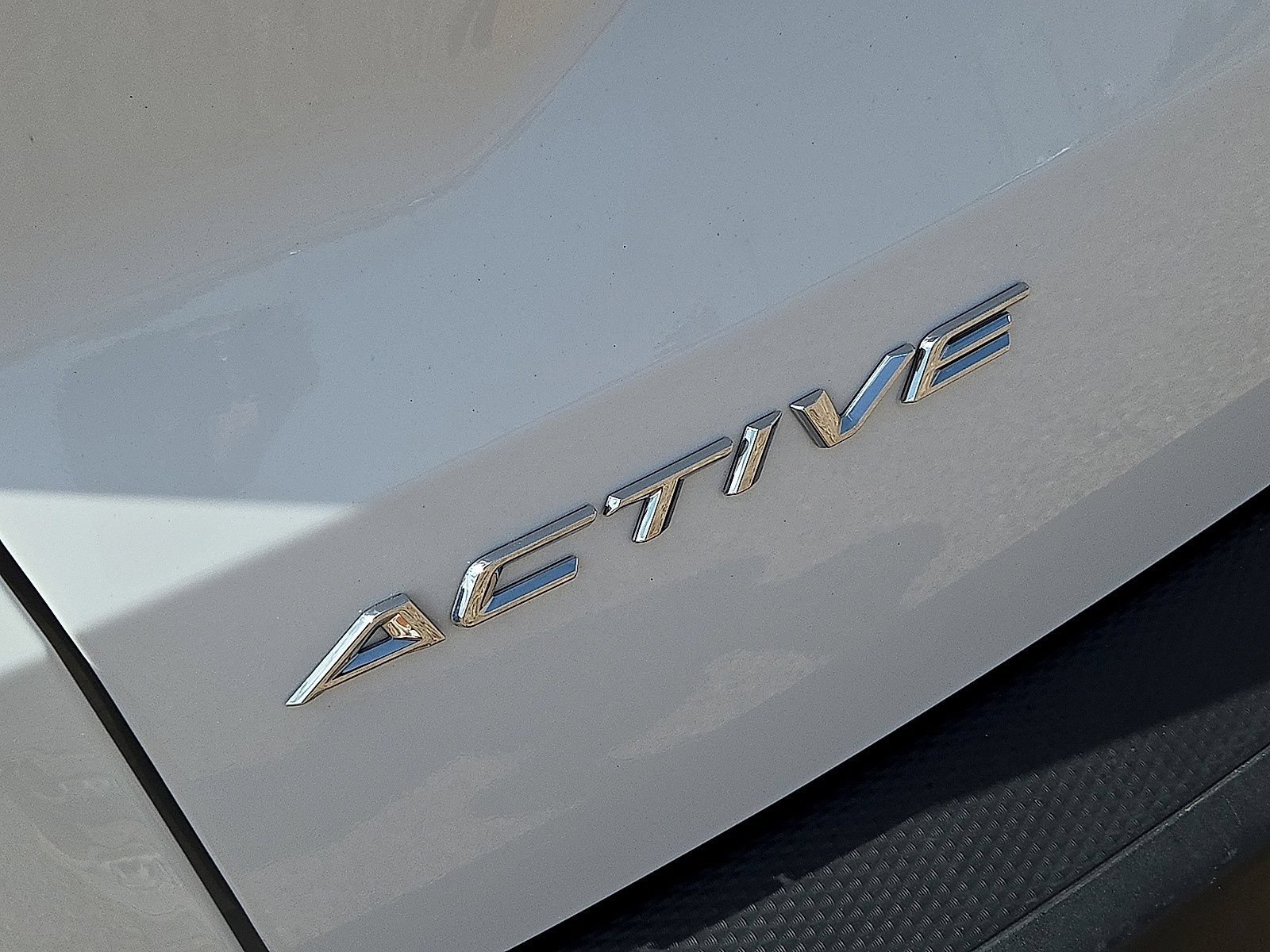 Used 2025 Ford Escape Active AWD/4WD image 11