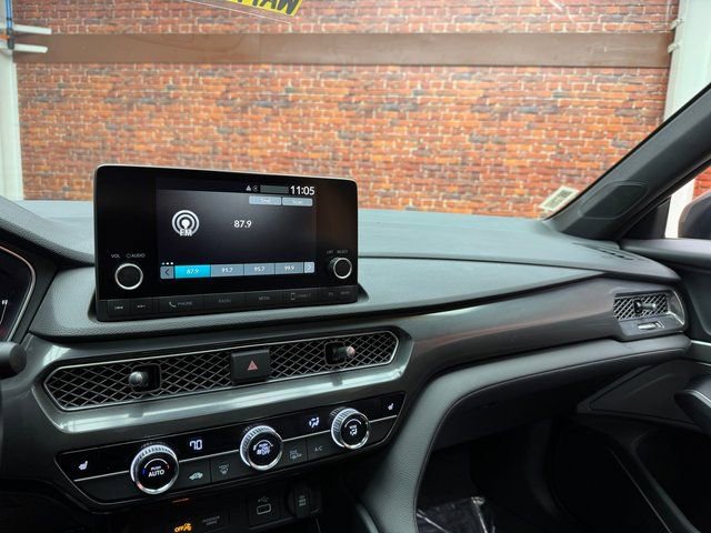 Used 2023 Acura Integra A-Spec image 18