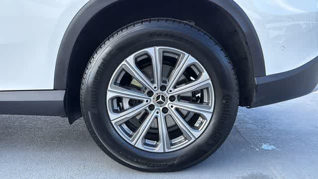 Used 2026 Mercedes-Benz GLC 300 4MATIC image 13