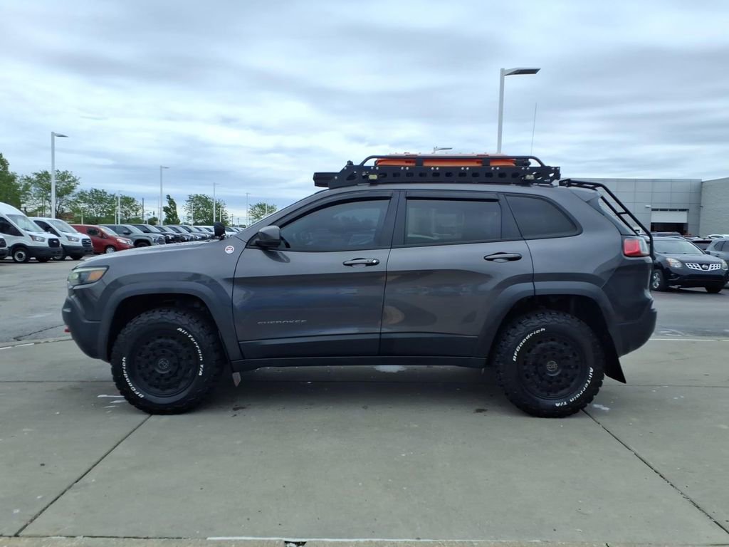 Used 2020 Jeep Cherokee Trailhawk w/ Comfort/Convenience Group AWD/4WD image 5