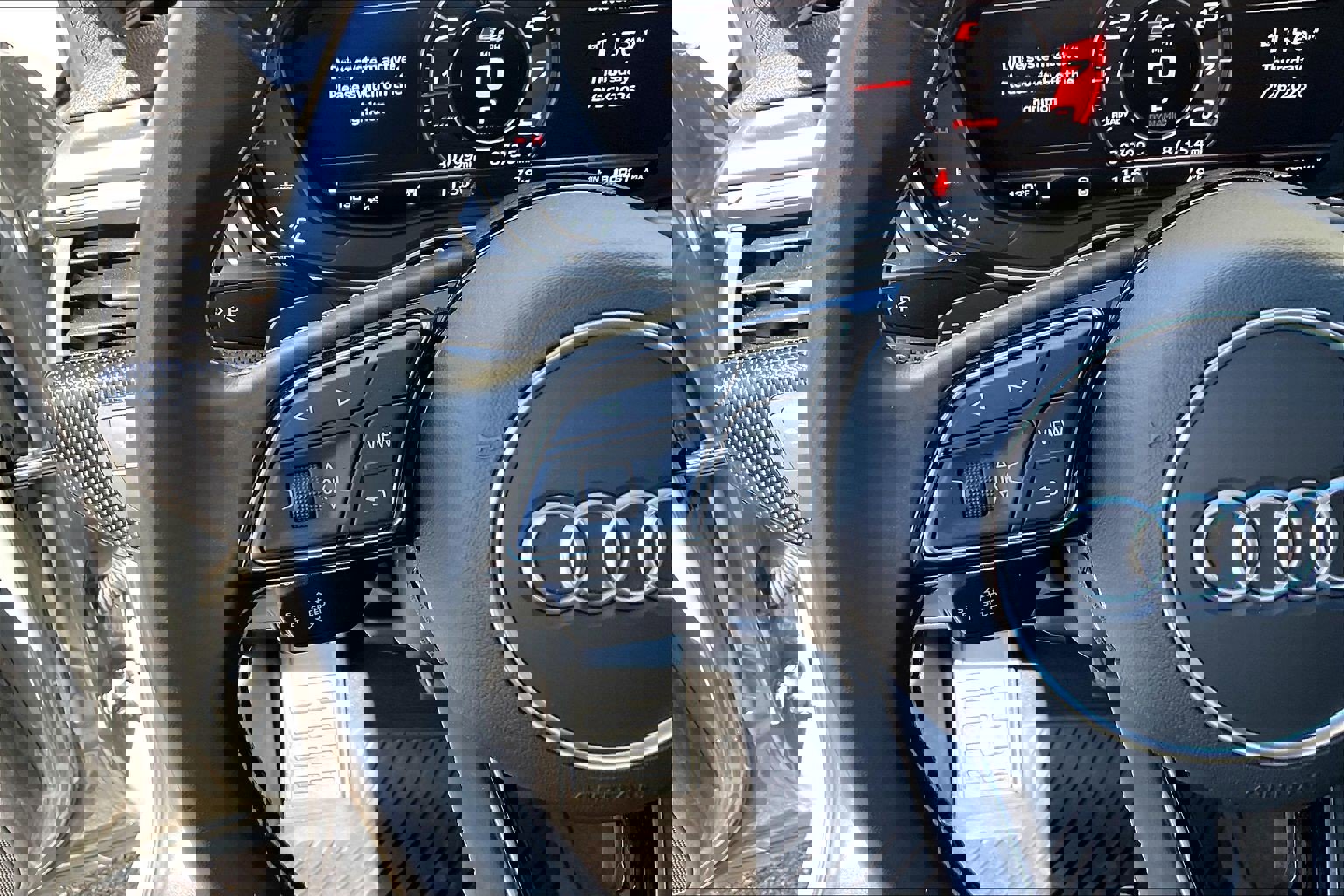 Used 2019 Audi S4 Premium Plus w/ Premium Plus Package image 18