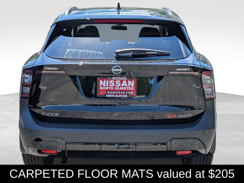 New 2026 Nissan Kicks SR w/ SR Premium Package AWD/4WD image 10