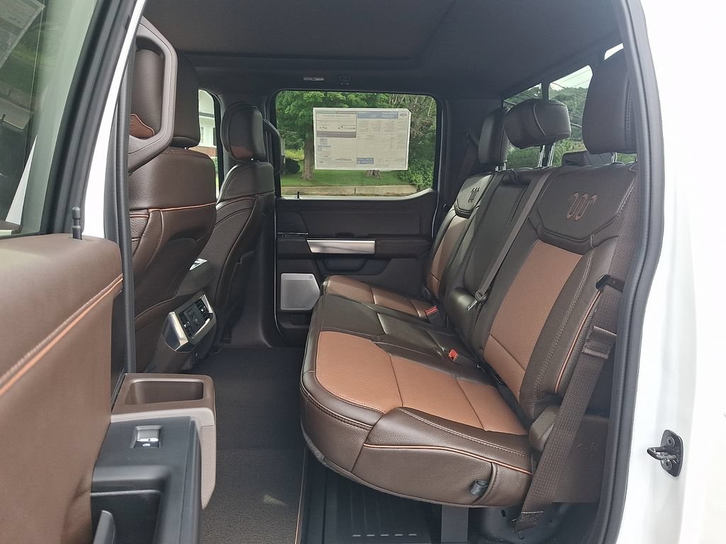 New 2026 Ford F350 King Ranch w/ Chrome Package AWD/4WD image 5
