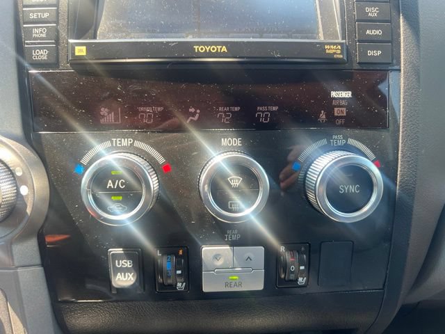 Used 2012 Toyota Sequoia Platinum AWD/4WD image 36