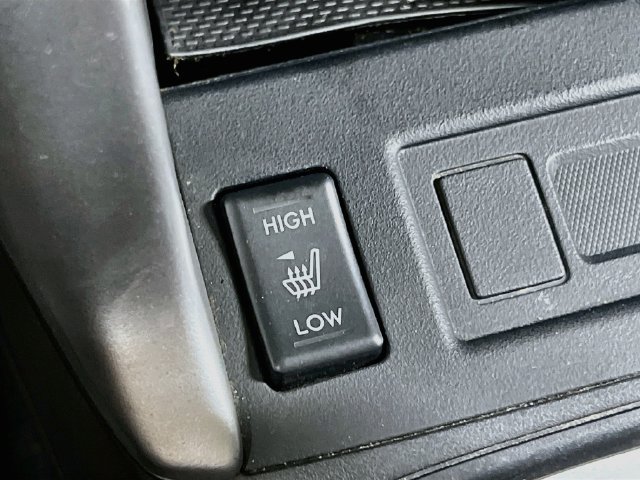 Used 2016 Subaru Forester 2.5i Premium AWD/4WD image 21