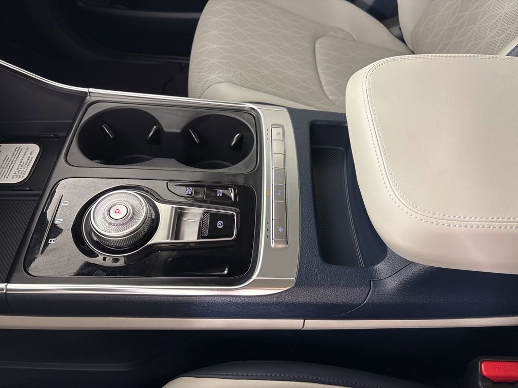 New 2026 Kia Carnival EX FWD image 41