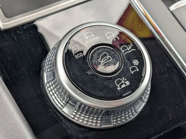 Used 2022 Mitsubishi Outlander SE image 30