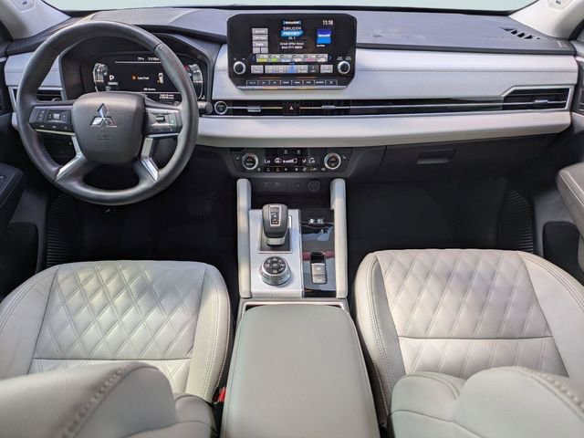 Used 2024 Mitsubishi Outlander SEL image 17