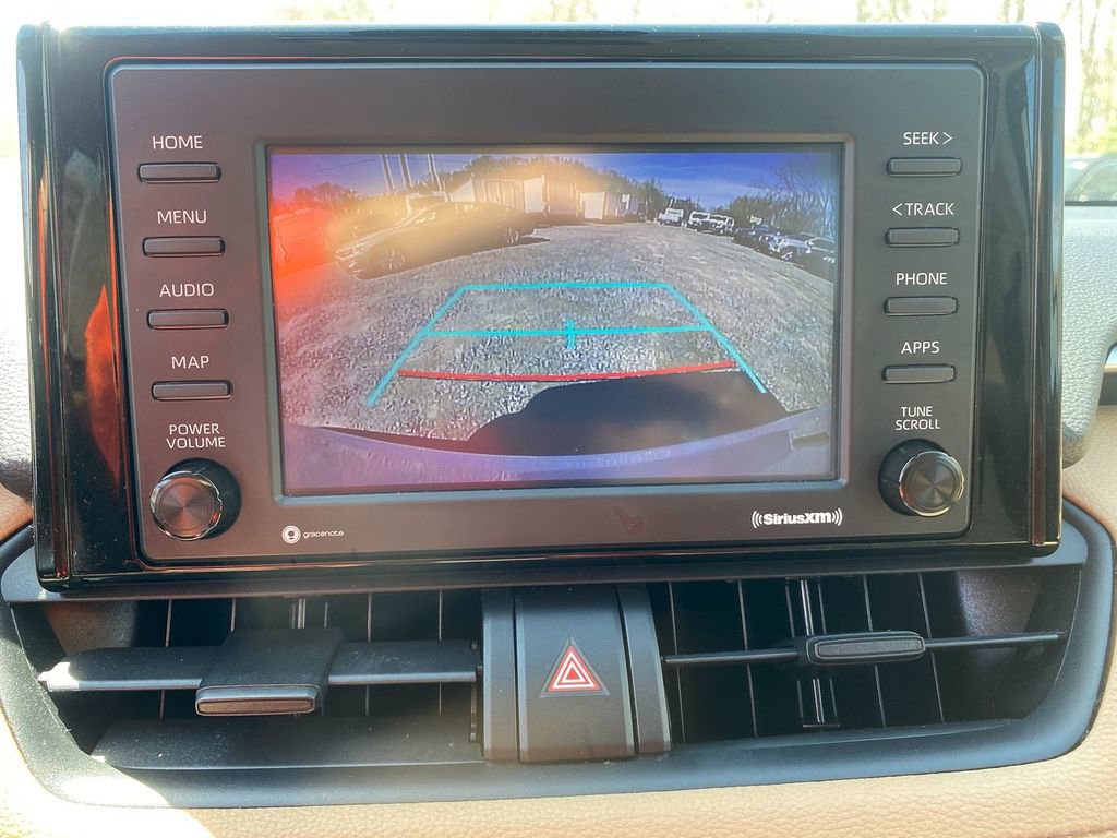 Used 2021 Toyota RAV4 XLE image 21