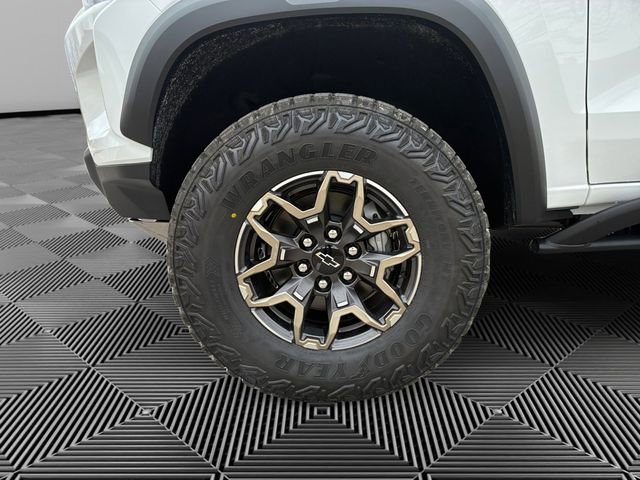 New 2026 Chevrolet Colorado ZR2 w/ Technology Package image 9