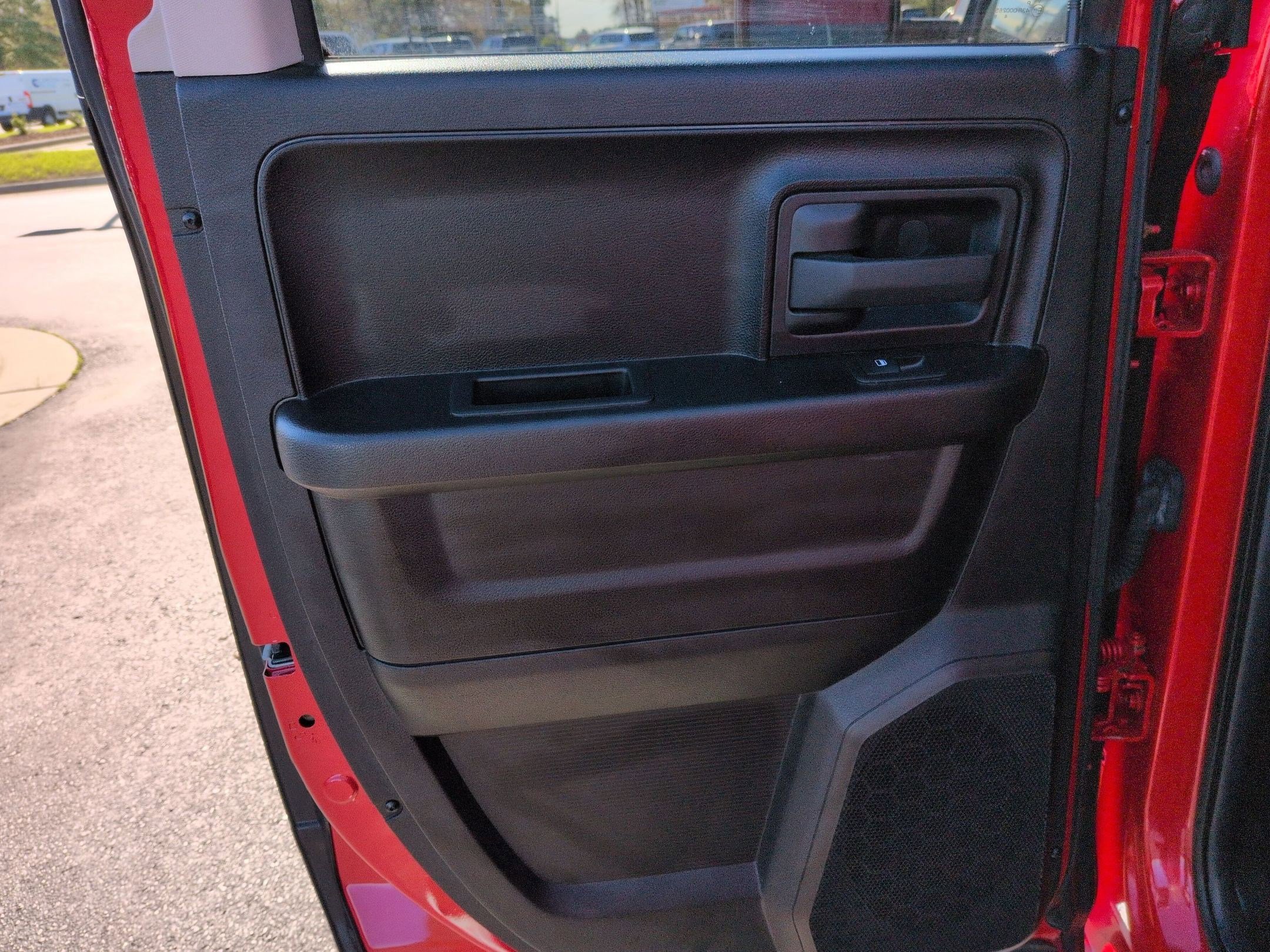 Used 2014 RAM 1500 Express image 15