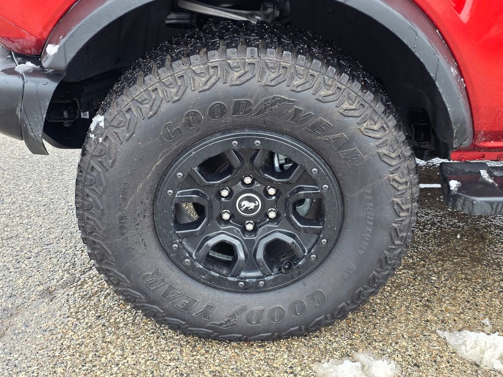 Used 2023 Ford Bronco Wildtrak AWD/4WD image 16