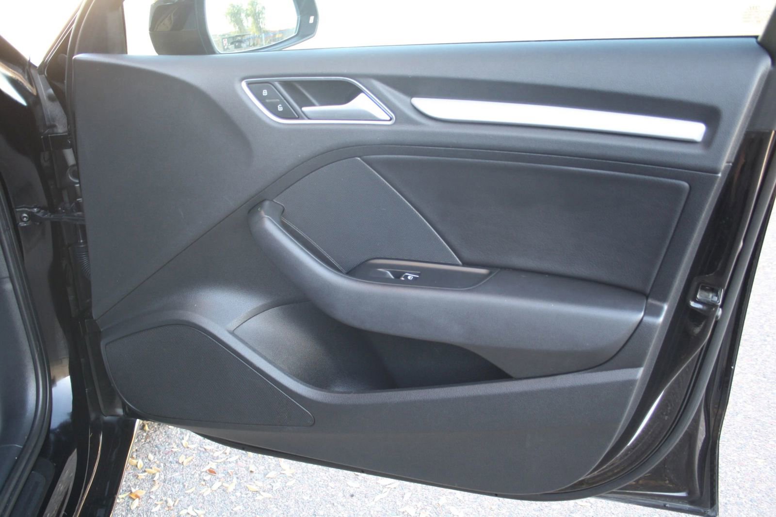 Used 2016 Audi A3 1.8T Premium image 7