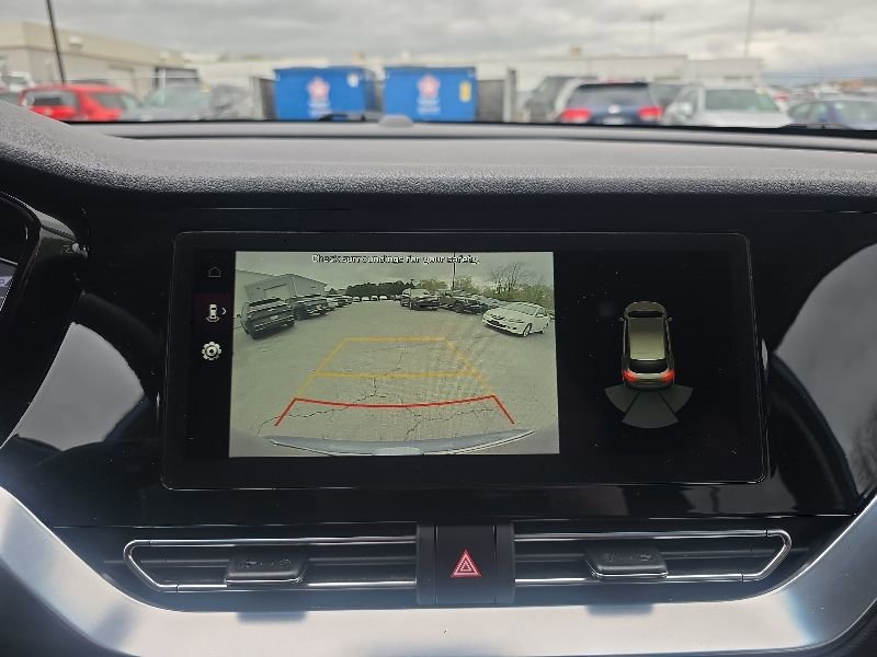 Used 2022 Kia Niro EX Premium FWD image 16
