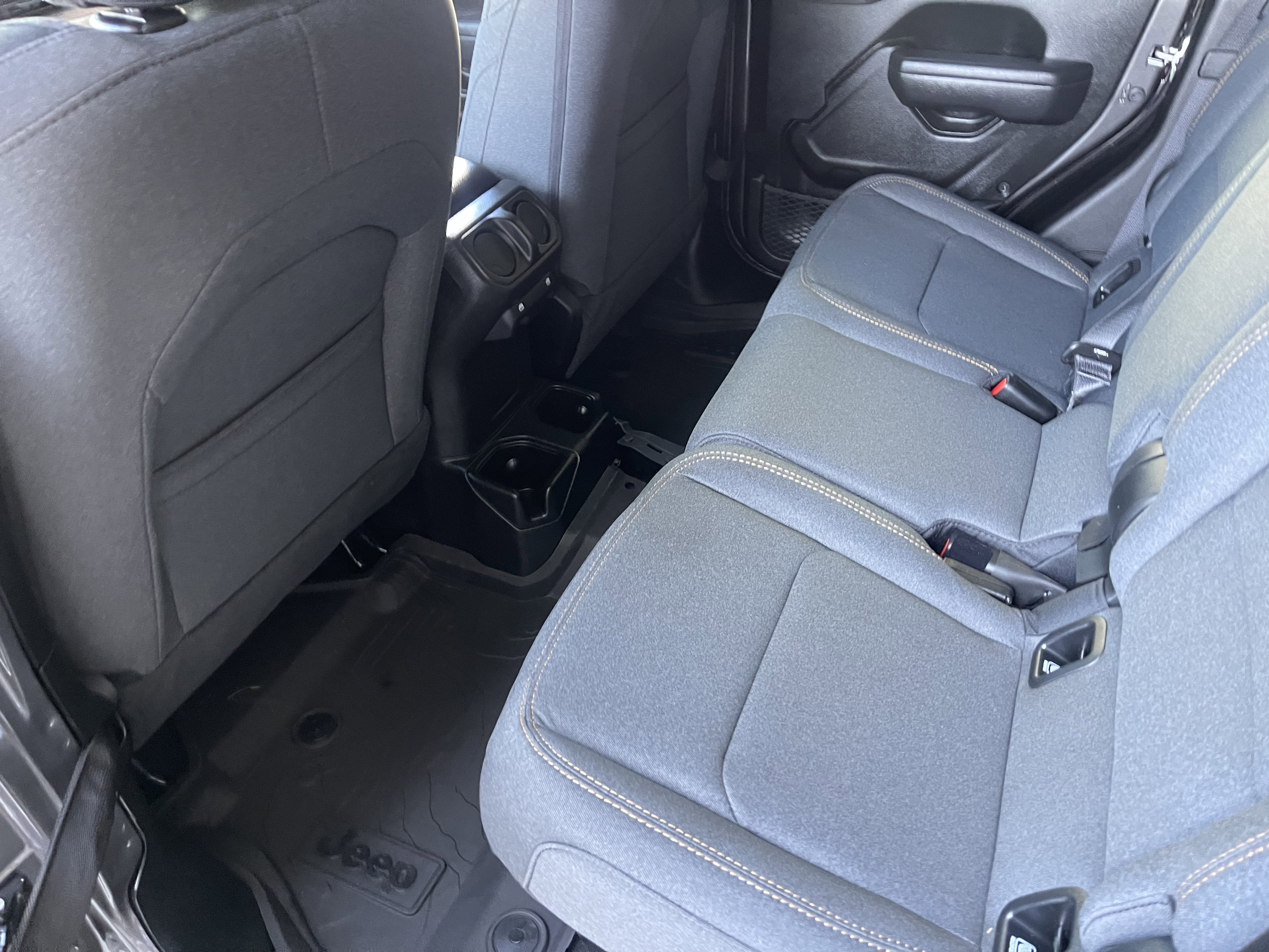 New 2026 Jeep Gladiator Sport AWD/4WD image 19