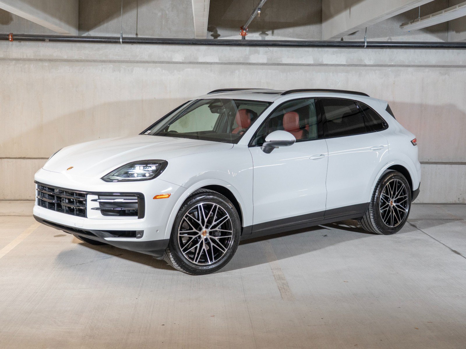 Certified 2026 Porsche Cayenne AWD/4WD image 1