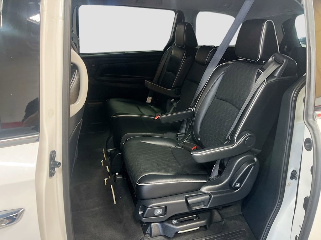 Used 2023 Honda Odyssey Elite image 25