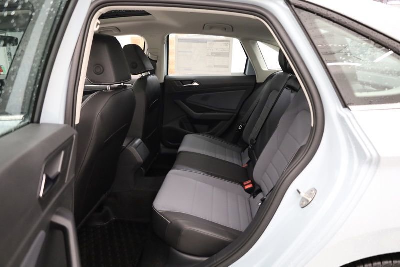 New 2026 Volkswagen Jetta SE image 33