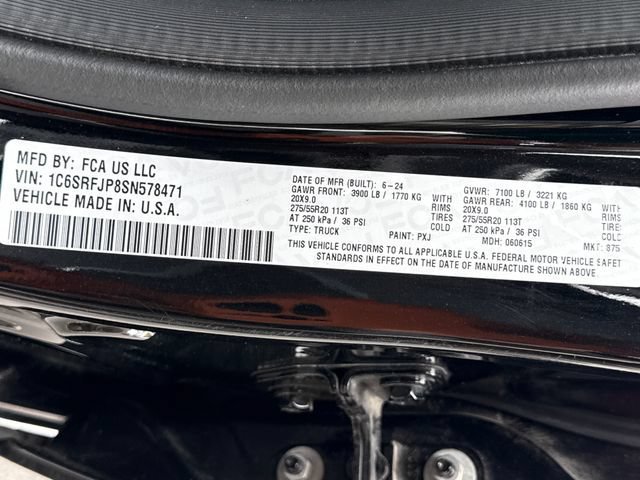 Used 2025 RAM 1500 Laramie AWD/4WD image 27