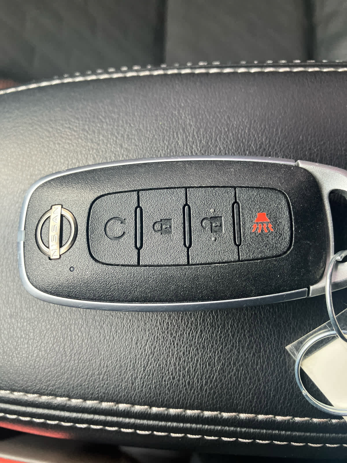 Used 2024 Nissan Kicks SR image 27