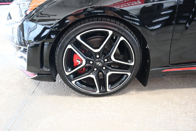 Used 2022 Hyundai Veloster N FWD image 25