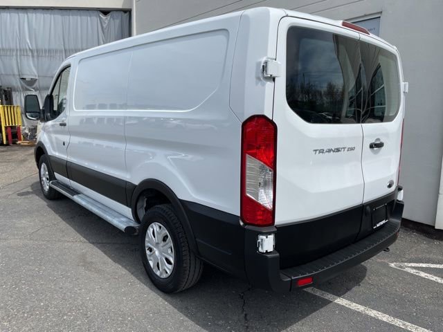 Used 2024 Ford Transit 250 Low Roof w/ Exterior Upgrade Package RWD image 3