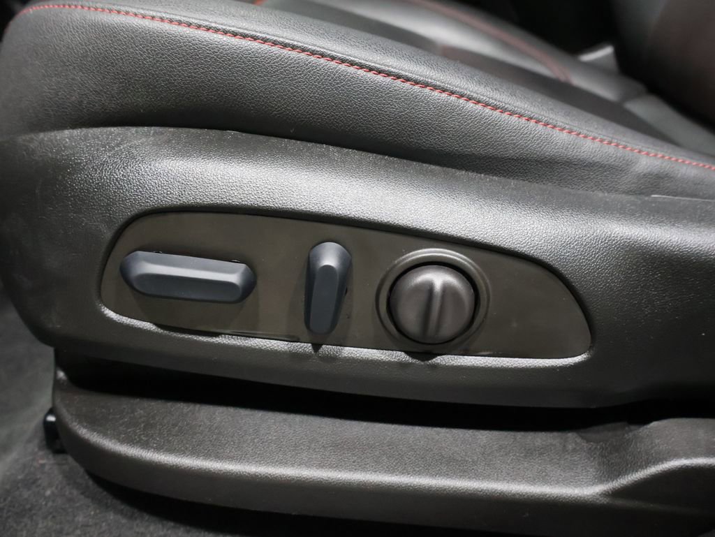 Used 2023 Chevrolet Blazer RS w/ Enhanced Convenience Package image 12