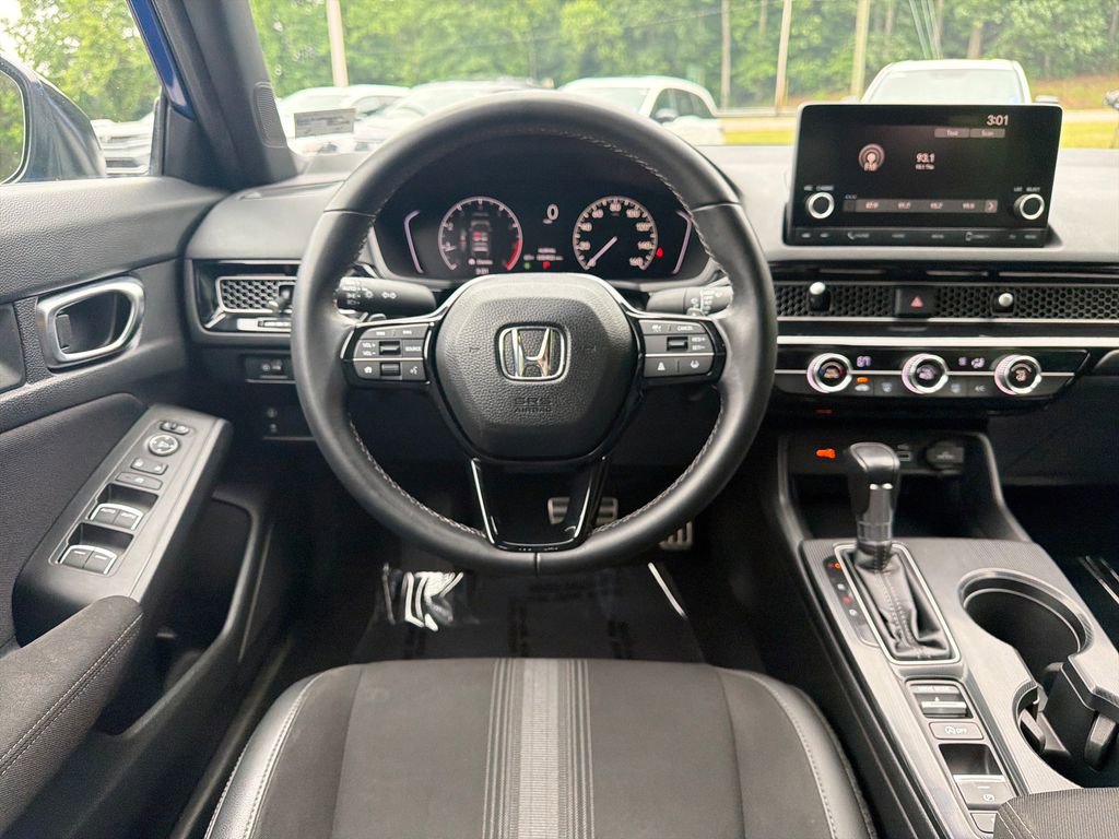 Used 2023 Honda Civic Sport image 16
