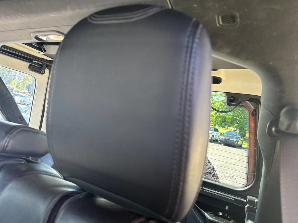 Used 2021 Jeep Wrangler Unlimited Sahara AWD/4WD image 55